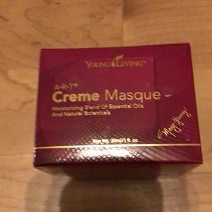 Young living ART creme masque -NIB